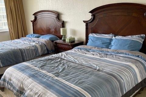 Condominio en venta en Sunny Isles Beach, Florida, 33.44 m2 № 1976151 - foto 21