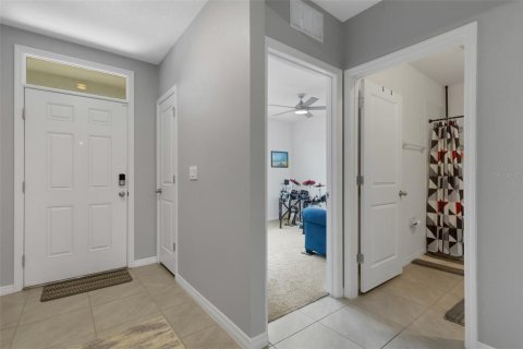 House in Bradenton, Florida 4 bedrooms, 169.73 sq.m. № 2352374 - photo 3