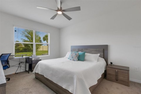House in Bradenton, Florida 4 bedrooms, 169.73 sq.m. № 2352374 - photo 28