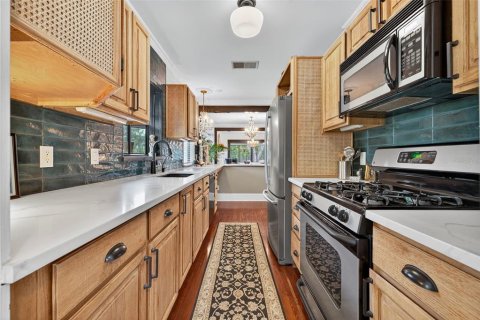 House in Saint Petersburg, Florida 2 bedrooms, 120.12 sq.m. № 1907592 - photo 30