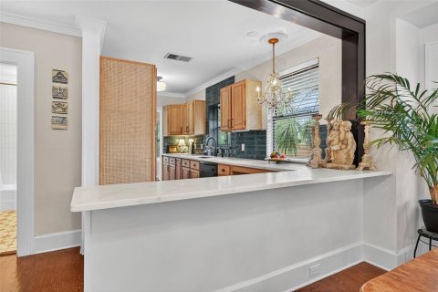 House in Saint Petersburg, Florida 2 bedrooms, 120.12 sq.m. № 1907592 - photo 19