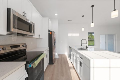 Casa en venta en Ocala, Florida, 4 dormitorios, 162.67 m2 № 1906971 - foto 12