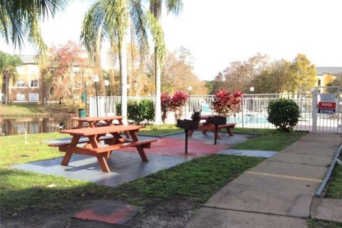 Condo in Orlando, Florida, 2 bedrooms № 2112288 - photo 23