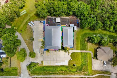 Commercial property in Titusville, Florida 876.63 sq.m. № 2228239 - photo 8
