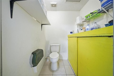 Commercial property in Titusville, Florida 876.63 sq.m. № 2228239 - photo 27