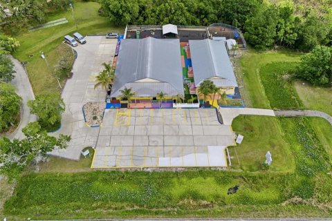 Commercial property in Titusville, Florida 876.63 sq.m. № 2228239 - photo 20