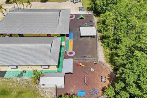 Commercial property in Titusville, Florida 876.63 sq.m. № 2228239 - photo 21