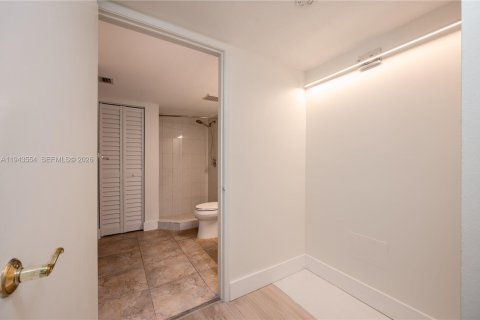 Copropriété à louer à Coral Gables, Floride: 2 chambres, 95.69 m2 № 2002301 - photo 22