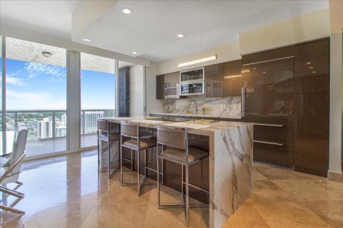Condo in Fort Lauderdale, Florida, 3 bedrooms  № 2158629 - photo 14