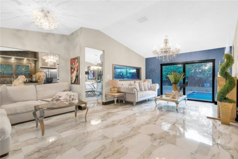 Villa ou maison à vendre à Miami, Floride: 3 chambres, 148.27 m2 № 2017818 - photo 14