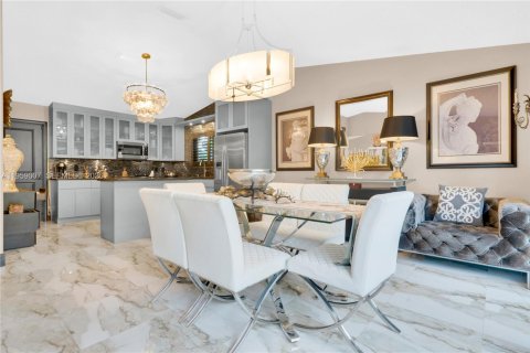 Villa ou maison à vendre à Miami, Floride: 3 chambres, 148.27 m2 № 2017818 - photo 23