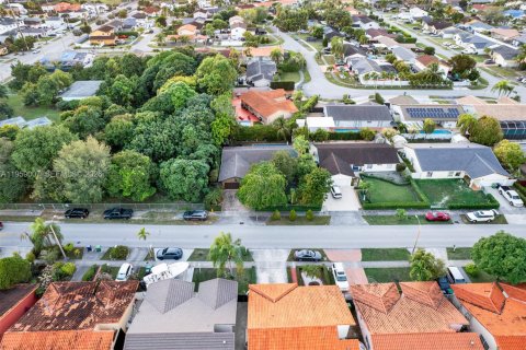 Villa ou maison à vendre à Miami, Floride: 3 chambres, 148.27 m2 № 2017818 - photo 21