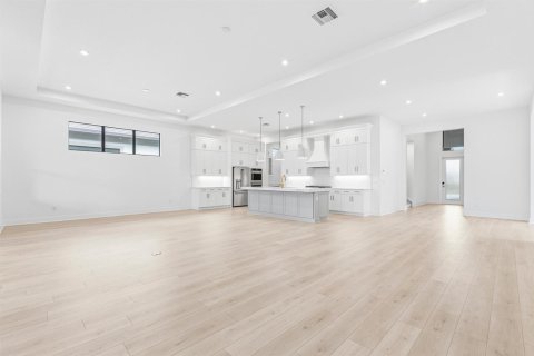 Casa en venta en Palm Beach Gardens, Florida, 3 dormitorios, 305.28 m2 № 2311508 - foto 16