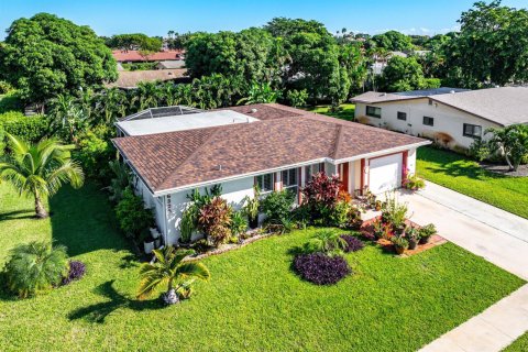 Villa ou maison à vendre à Delray Beach, Floride: 2 chambres, 158.77 m2 № 2421424 - photo 6
