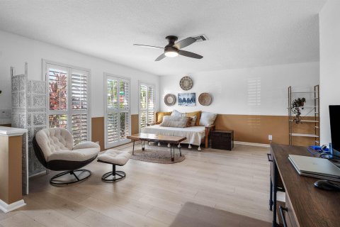 Villa ou maison à vendre à Delray Beach, Floride: 2 chambres, 158.77 m2 № 2421424 - photo 17