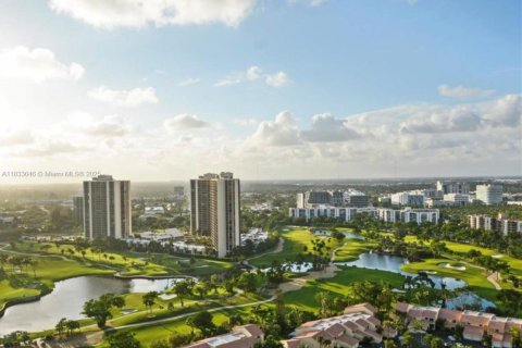 Copropriété à vendre à Aventura, Floride: 2 chambres, 100.06 m2 № 2022804 - photo 8