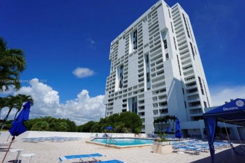 Copropriété à vendre à Aventura, Floride: 2 chambres, 100.06 m2 № 2022804 - photo 5