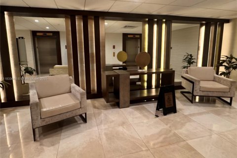 Copropriété à vendre à Aventura, Floride: 2 chambres, 100.06 m2 № 2022804 - photo 11