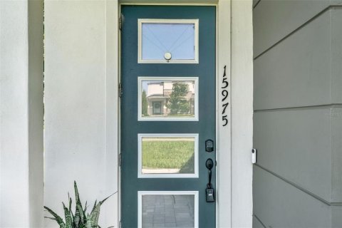 Townhouse in Winter Garden, Florida 3 bedrooms, 192.31 sq.m. № 1740585 - photo 2