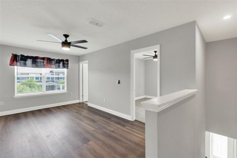 Townhouse in Winter Garden, Florida 3 bedrooms, 192.31 sq.m. № 1740585 - photo 25
