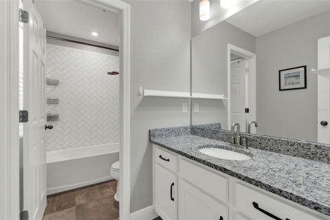 Townhouse in Winter Garden, Florida 3 bedrooms, 192.31 sq.m. № 1740585 - photo 22