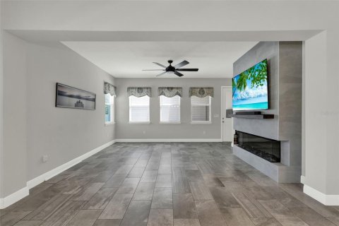 Townhouse in Winter Garden, Florida 3 bedrooms, 192.31 sq.m. № 1740585 - photo 14