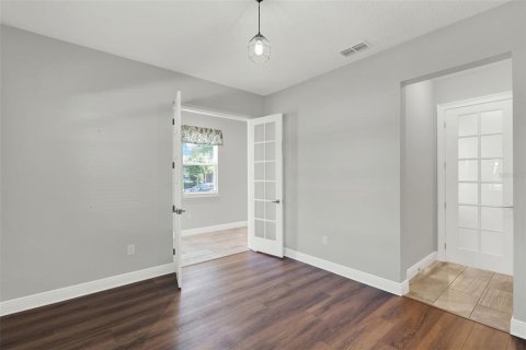 Townhouse in Winter Garden, Florida 3 bedrooms, 192.31 sq.m. № 1740585 - photo 17