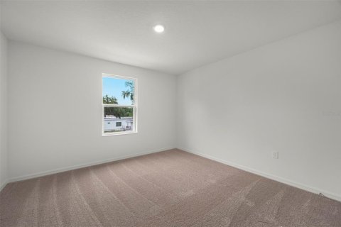 House in Astatula, Florida 4 bedrooms, 191.29 sq.m. № 1603088 - photo 18