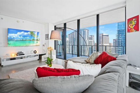 Condominio en venta en Miami, Florida, 2 dormitorios, 117.99 m2 № 1970340 - foto 10
