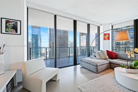 Condominio en venta en Miami, Florida, 2 dormitorios, 117.99 m2 № 1970340 - foto 11