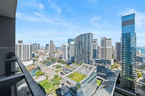 Condominio en venta en Miami, Florida, 2 dormitorios, 117.99 m2 № 1970340 - foto 23