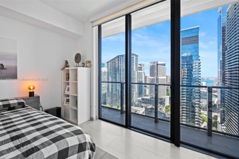 Condominio en venta en Miami, Florida, 2 dormitorios, 117.99 m2 № 1970340 - foto 14