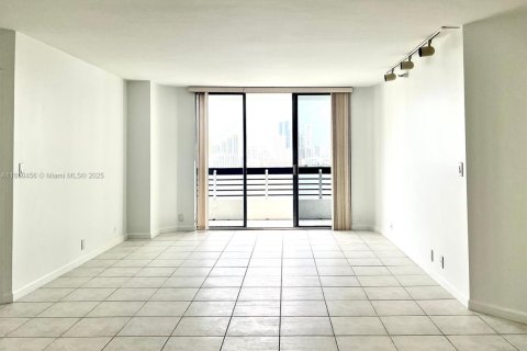 Купить кондоминиум в Авентура, Флорида 2 спальни, 109.72м2, № 1332779 - фото 5