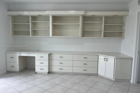 Купить кондоминиум в Авентура, Флорида 2 спальни, 109.72м2, № 1332779 - фото 10