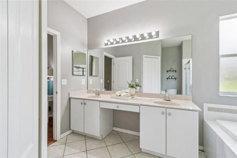 Villa ou maison à vendre à Wesley Chapel, Floride: 4 chambres, 169.55 m2 № 2140475 - photo 24