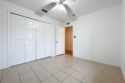 Casa en venta en Mount Dora, Florida, 4 dormitorios, 125.7 m2 № 1903714 - foto 20