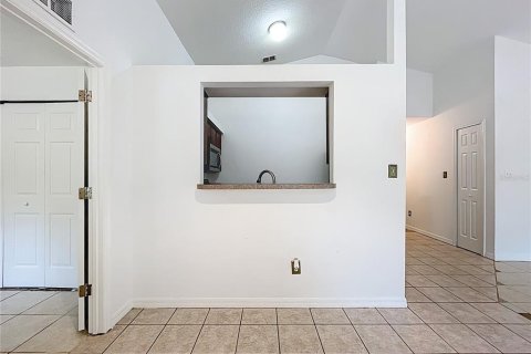 Casa en venta en Mount Dora, Florida, 4 dormitorios, 125.7 m2 № 1903714 - foto 13