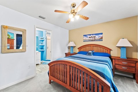 Villa ou maison à vendre à Lehigh Acres, Floride: 3 chambres, 132.2 m2 № 1957651 - photo 24