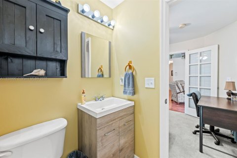 Villa ou maison à vendre à Lehigh Acres, Floride: 3 chambres, 132.2 m2 № 1957651 - photo 17