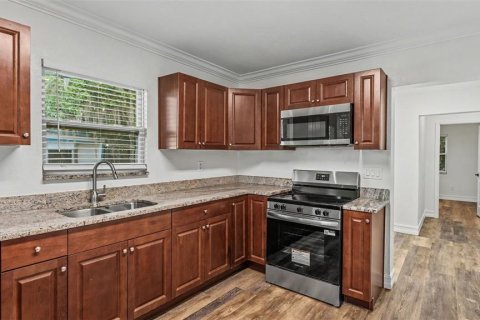 Villa ou maison à vendre à Lakeland, Floride: 4 chambres, 144.83 m2 № 2199544 - photo 12