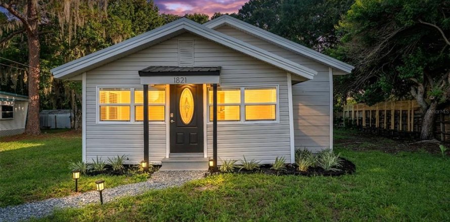 Villa ou maison à Lakeland, Floride 4 chambres, 144.83 m2 № 2199544