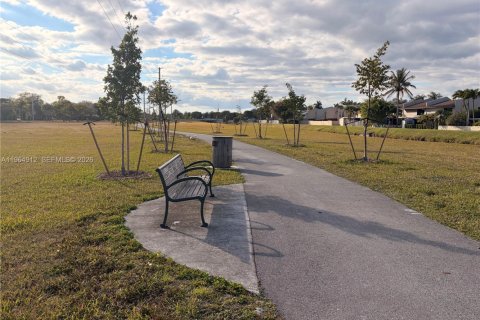 Apartment in Miami, Florida 1 bedroom, 146.6 sq.m. № 2026329 - photo 21