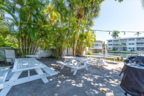 Condominio en venta en Hallandale Beach, Florida, 1 dormitorio, 74.32 m2 № 2057681 - foto 28