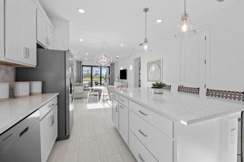 House in Naples, Florida 2 bedrooms, 130.53 sq.m. № 2182491 - photo 20