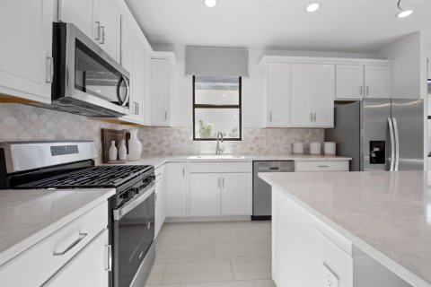House in Naples, Florida 2 bedrooms, 130.53 sq.m. № 2182491 - photo 19