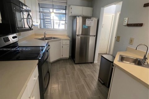 Copropriété à vendre à Deerfield Beach, Floride: 2 chambres, 85.1 m2 № 1942882 - photo 8