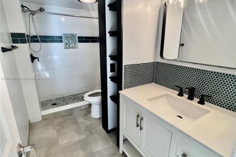 Copropriété à vendre à Deerfield Beach, Floride: 2 chambres, 85.1 m2 № 1942882 - photo 1