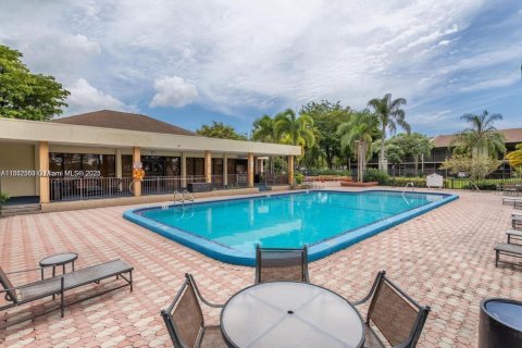Copropriété à vendre à Deerfield Beach, Floride: 2 chambres, 85.1 m2 № 1942882 - photo 22
