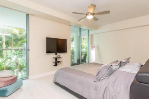 Copropriété à louer à Miami Beach, Floride: 2 chambres, 157.93 m2 № 1745940 - photo 3