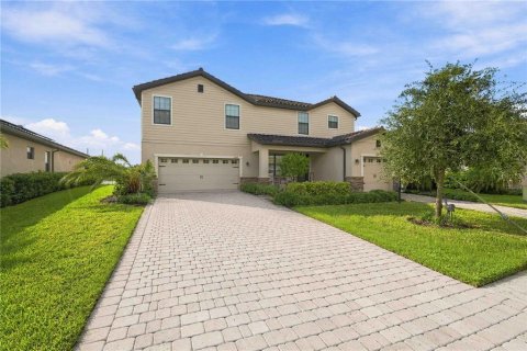 Casa en venta en Bradenton, Florida, 5 dormitorios, 309.92 m2 № 2387738 - foto 4